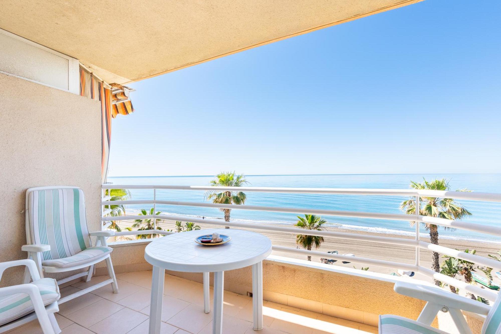 Wintowinrentals 1ª Linea De Playa, Parking Y Wifi リンコン・デ・ラ・ビクトリア エクステリア 写真