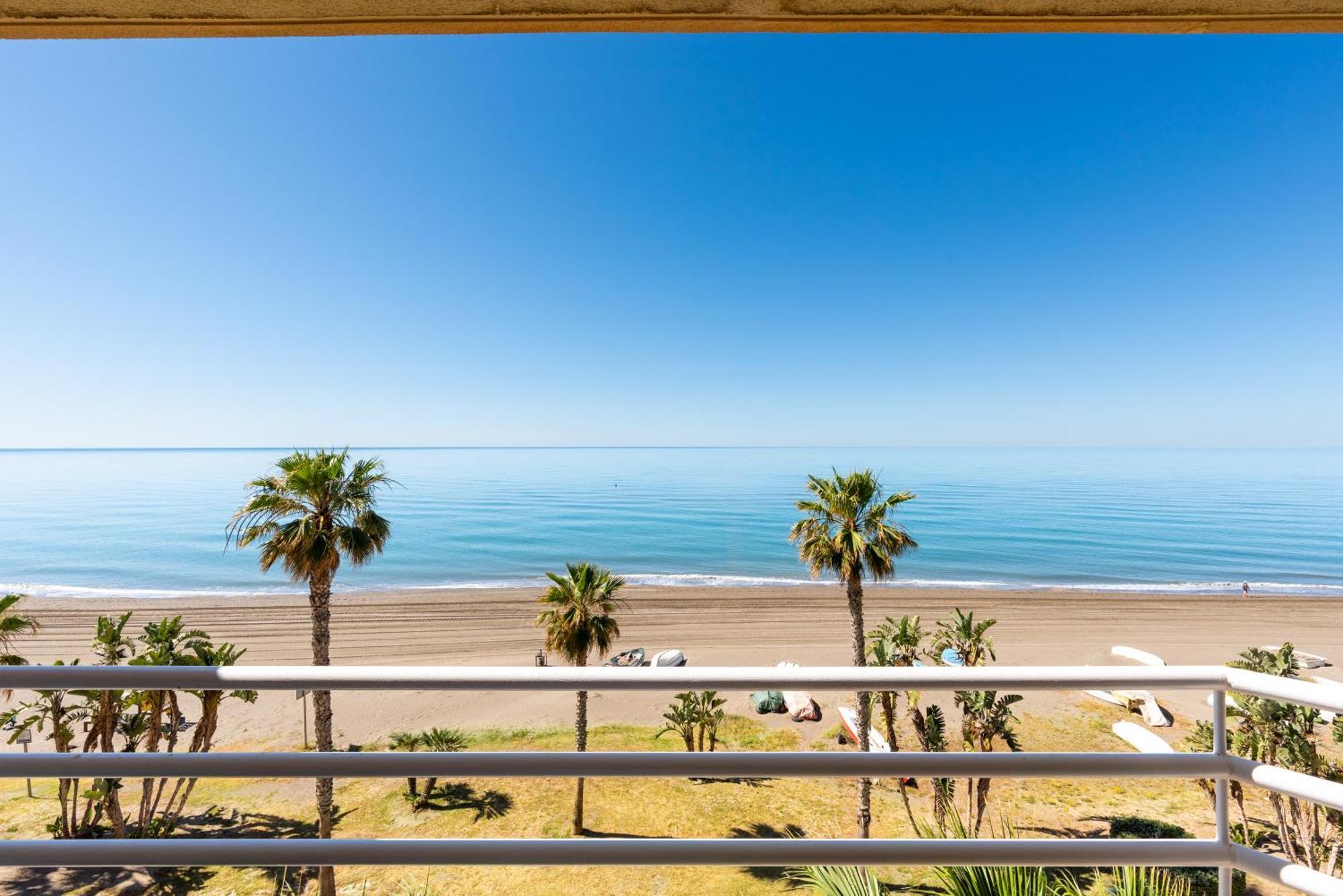 Wintowinrentals 1ª Linea De Playa, Parking Y Wifi リンコン・デ・ラ・ビクトリア エクステリア 写真