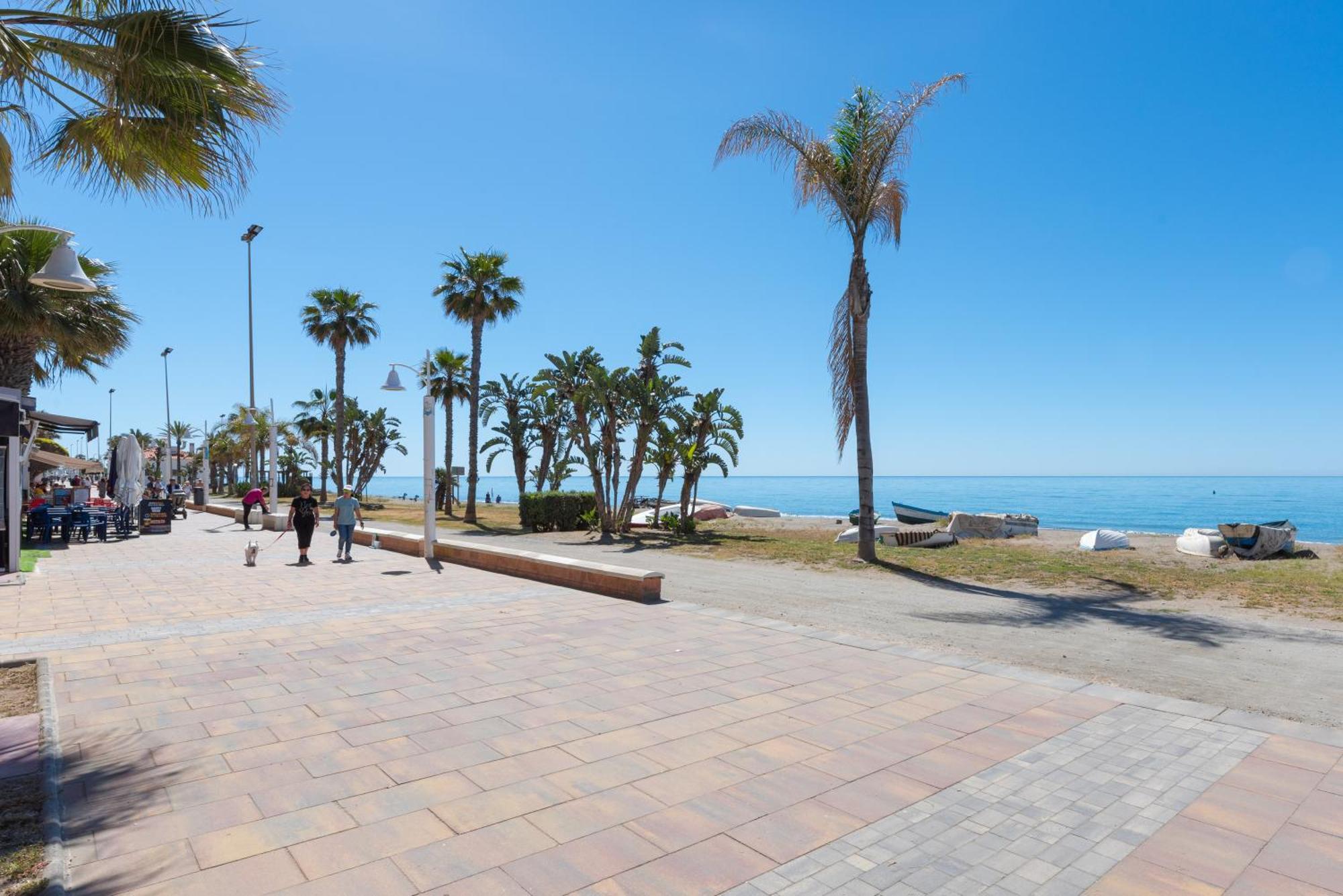 Wintowinrentals 1ª Linea De Playa, Parking Y Wifi リンコン・デ・ラ・ビクトリア エクステリア 写真